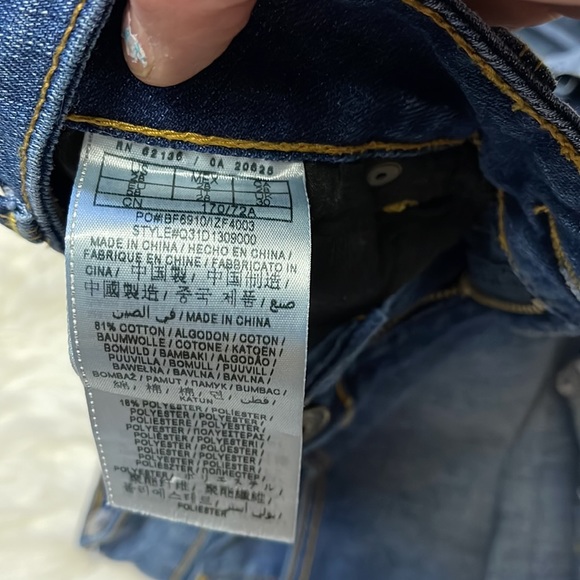 Guess Short Shorts With Jewels Logo - Picture 3 of 4